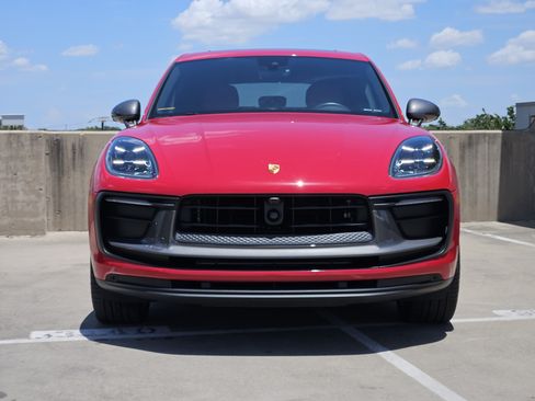 Used 2023 Porsche Macan Turbo AWD/4WD image 11