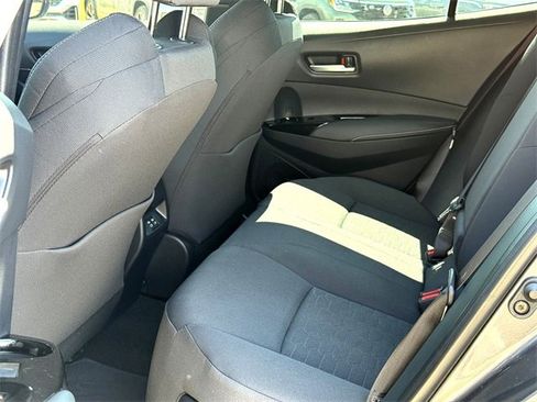 Used 2025 Toyota Corolla SE image 25