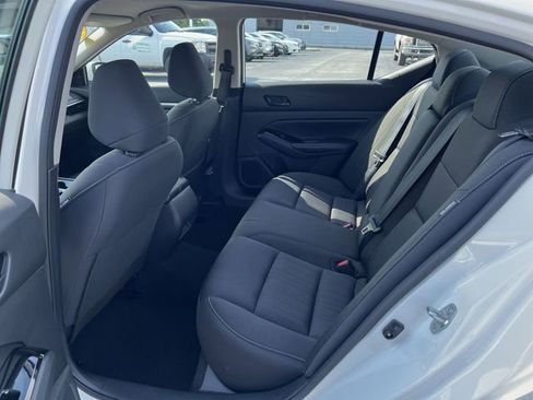 Certified 2023 Nissan Altima 2.5 SV image 13
