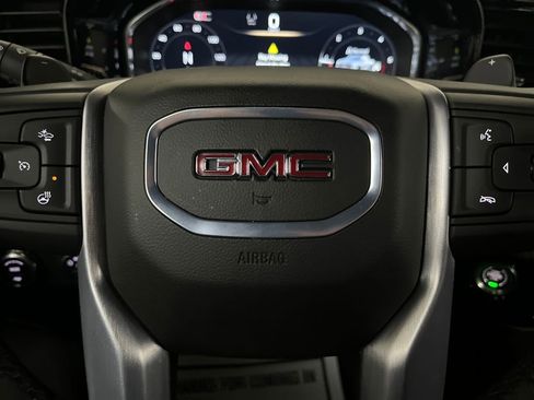 Used 2025 GMC Sierra 1500 SLT w/ SLT Premium Package image 30