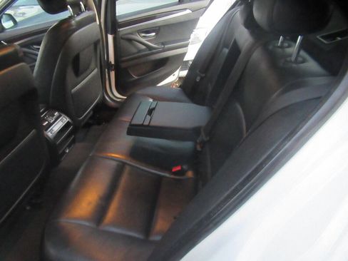 Used 2015 BMW 528i xDrive Sedan image 38