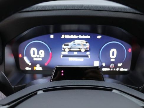 New 2026 Ford Explorer Platinum image 29