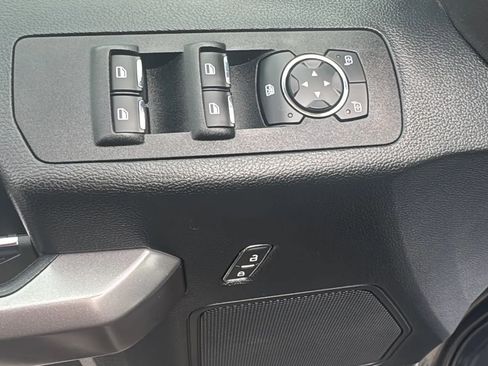 Used 2020 Ford F150 XLT w/ Equipment Group 302A Luxury AWD/4WD image 10