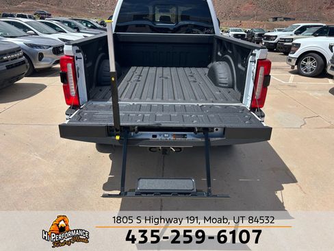 New 2025 Ford F250 Lariat w/ Lariat Ultimate Package image 12