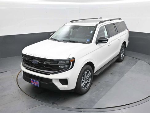 New 2026 Ford Expedition Max Active image 12