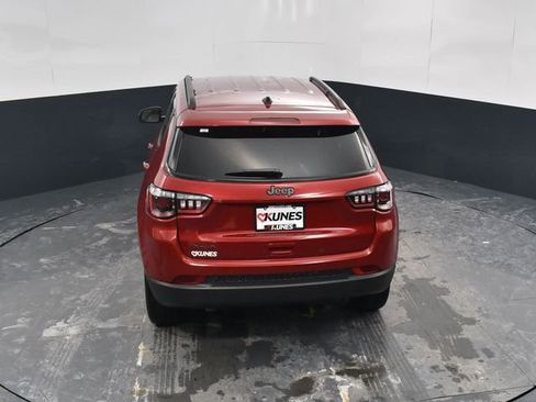 New 2026 Jeep Compass Latitude image 38