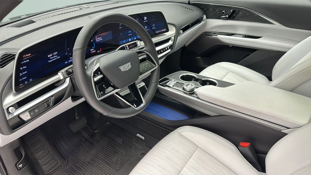 Used 2024 Cadillac Lyriq Sport AWD/4WD image 12