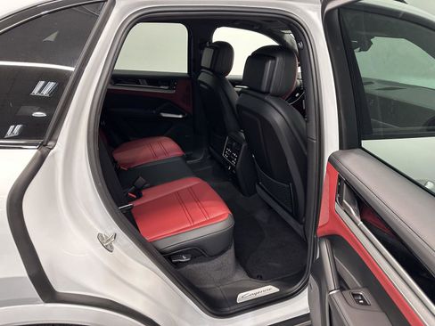 New 2026 Porsche Cayenne image 40