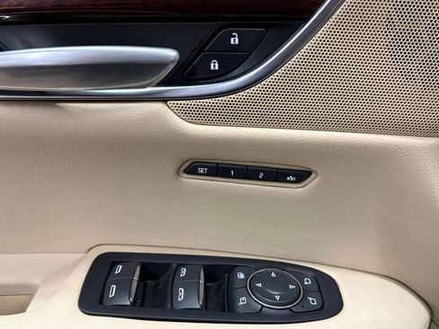 Used 2019 Cadillac XT5 Luxury AWD/4WD image 33
