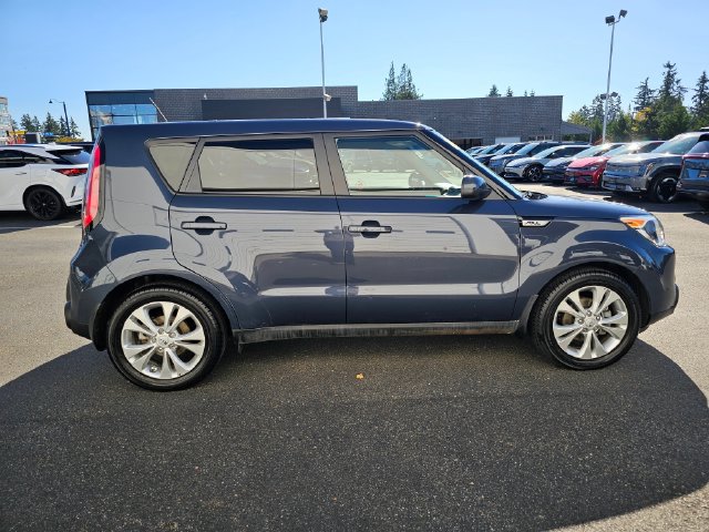 Used 2015 Kia Soul + FWD image 7