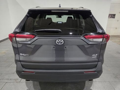 Used 2024 Toyota RAV4 XLE image 4