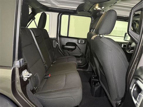 Used 2020 Jeep Wrangler Unlimited Sport S image 26