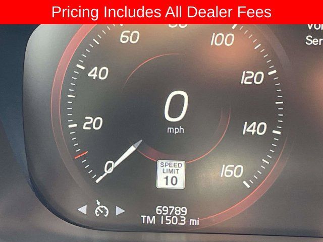 Used 2018 Volvo XC60 T5 Momentum w/ Vision Package AWD/4WD image 25