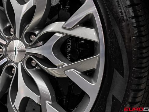 Used 2023 Aston Martin DBX 707 AWD/4WD image 23