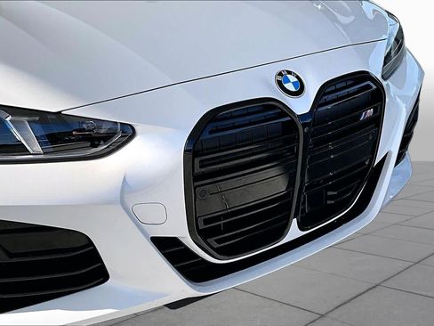 Used 2026 BMW M440i Convertible RWD image 29