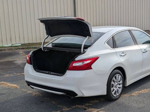 Used 2016 Nissan Altima 2.5 S FWD image 26