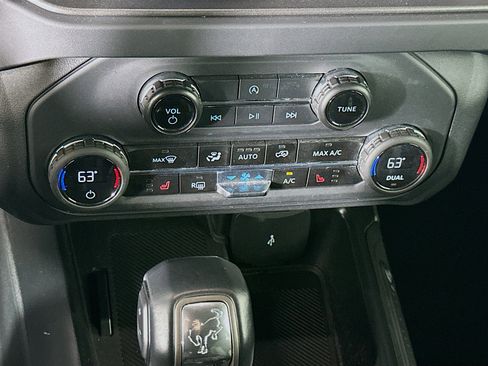 Used 2025 Ford Bronco Big Bend image 24