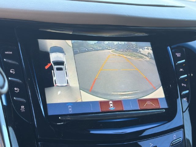 Used 2019 Cadillac Escalade Platinum RWD image 30
