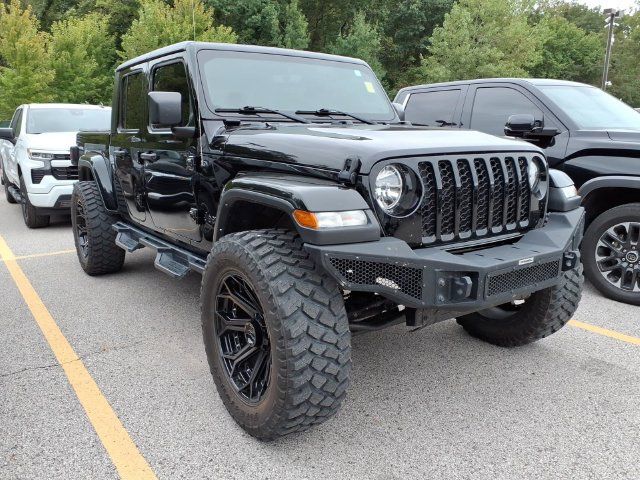 Used 2023 Jeep Gladiator Sport AWD/4WD image 5