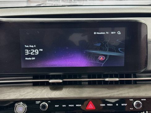 Used 2024 Kia Carnival SX FWD image 21