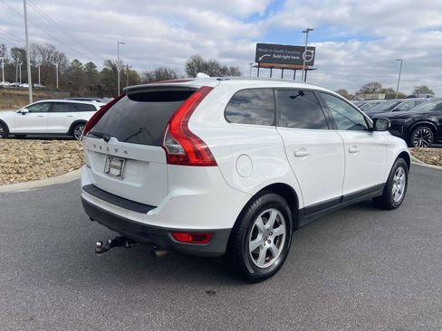 Used 2011 Volvo XC60 3.2 R-Design image 9