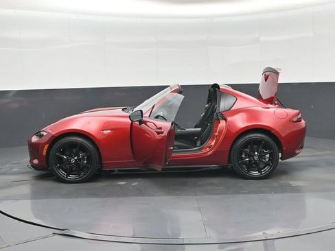Used 2021 MAZDA MX-5 Miata RF Club RWD image 54