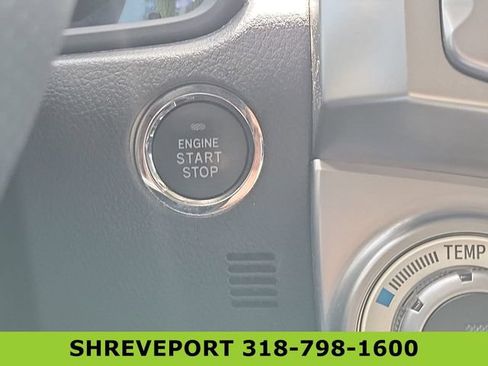 Used 2015 Toyota 4Runner Limited AWD/4WD image 17