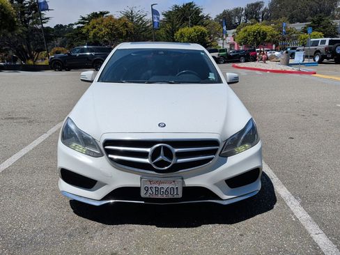 Used 2014 Mercedes-Benz E 350 Sedan image 2