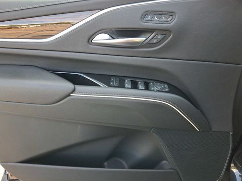 Certified 2023 Cadillac Escalade Premium Luxury w/ LPO, Floor Liner Package AWD/4WD image 12