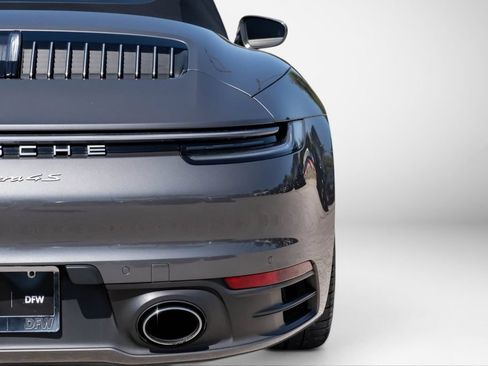 Used 2021 Porsche 911 Cabriolet image 36