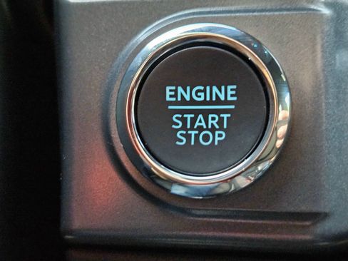 New 2025 Ford F150 XLT w/ Equipment Group 302A MID image 39