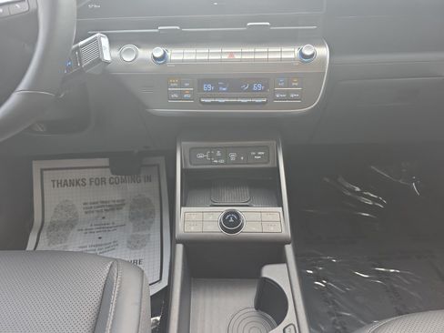 Used 2026 Hyundai Kona Limited AWD/4WD image 13