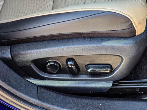 Used 2019 Lexus ES 350 w/ Premium Package image 37