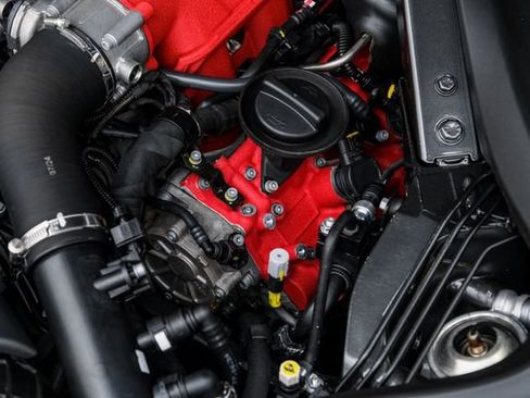 Used 2025 Ferrari Roma Spider image 83