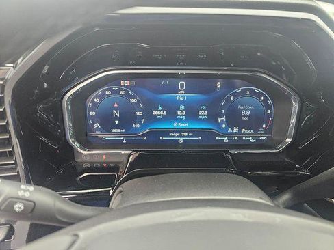 Used 2025 Chevrolet Silverado 2500 High Country w/ High Country Premium Package AWD/4WD image 34