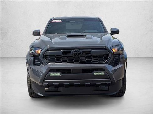 Used 2026 Toyota Tacoma TRD Sport AWD/4WD image 2