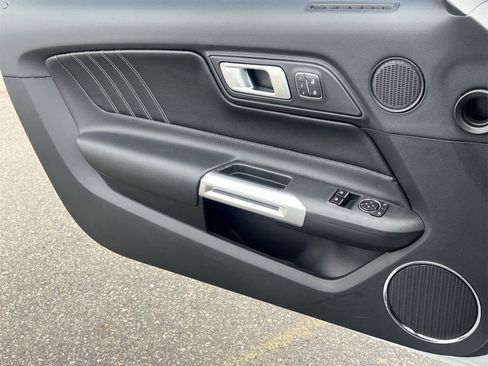 Used 2018 Ford Mustang GT Premium w/ Safe & Smart Package image 30