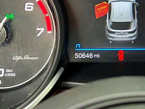 Used 2021 Alfa Romeo Stelvio Sprint w/ Cold Weather Package AWD/4WD image 16