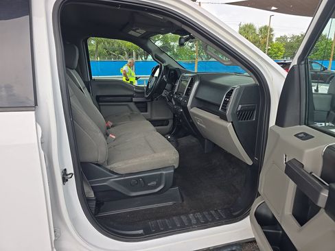 Used 2019 Ford F150 XLT w/ Equipment Group 302A Luxury RWD image 10