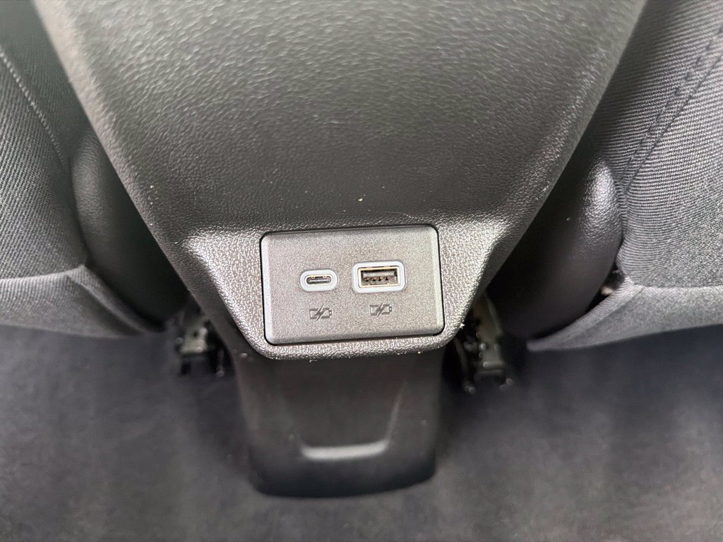 Used 2023 Chevrolet Bolt EUV LT w/ Driver Confidence Package FWD image 26