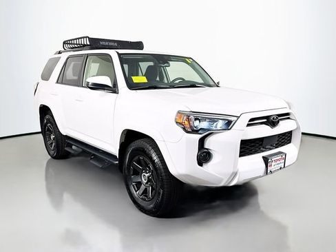 Certified 2022 Toyota 4Runner Trail Special Edition AWD/4WD image 10