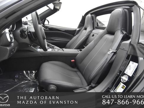 Used 2025 MAZDA MX-5 Miata RF Grand Touring RWD image 24
