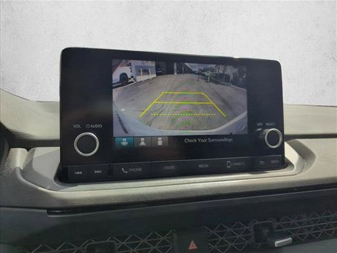 Used 2023 Honda Accord EX image 8