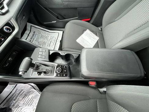 Used 2023 Kia Sportage LX AWD/4WD image 28