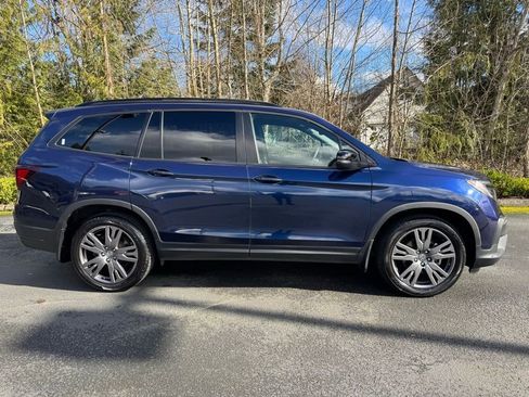 Used 2022 Honda Pilot Sport image 12