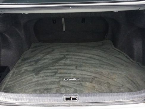 Used 2003 Toyota Camry LE image 19