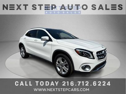 Used 2020 Mercedes-Benz GLA 250 4MATIC w/ Premium Package