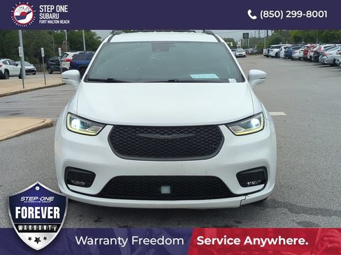 Used 2021 Chrysler Pacifica Touring w/ S Appearance Package FWD image 10