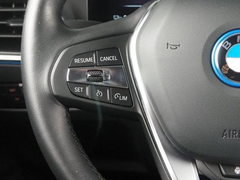 Used 2023 BMW i4 eDrive35 w/ Premium Package RWD image 23