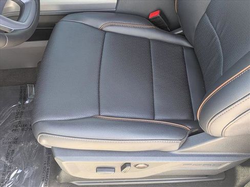 New 2025 Ford F250 Lariat w/ Lariat Ultimate Package image 4